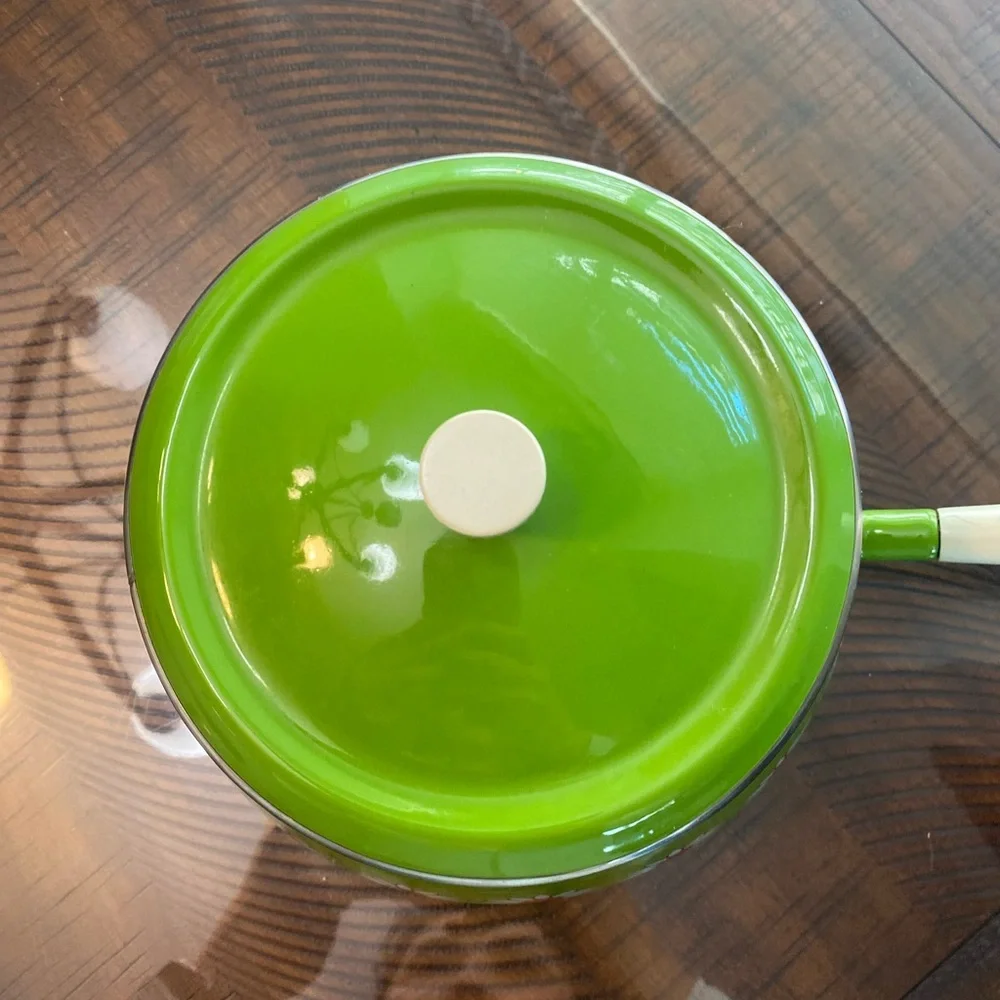 Green Floral fondue/ saucepan